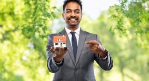 How to Become a Realtor in 2024?