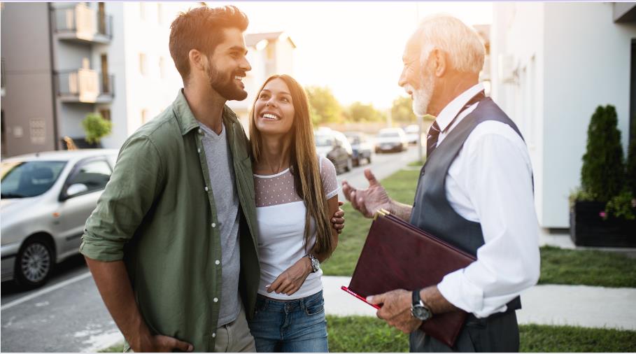 What Is the Average Age to Buy a House in the US?